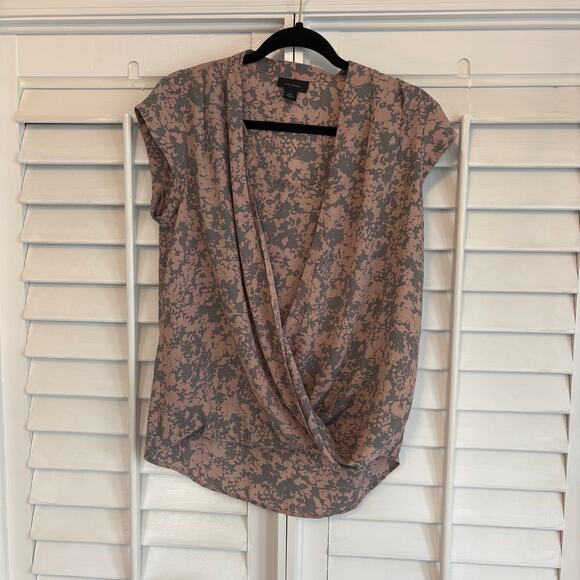 Halogen Pink And Gray Floral Blouse Size Small - Picture 1 of 8
